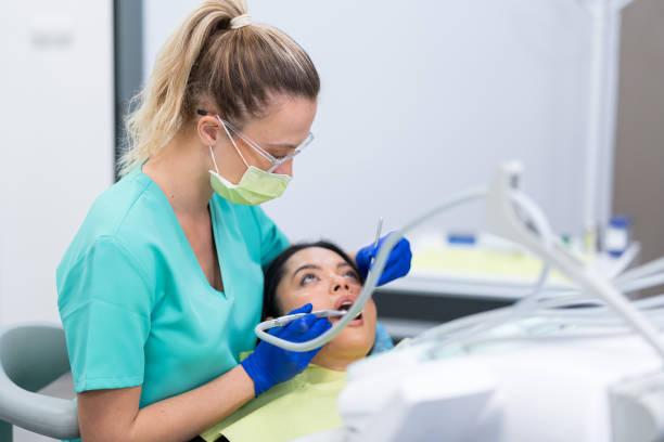Best Emergency Dentist for Knocked-Out Tooth in Dumas, AR